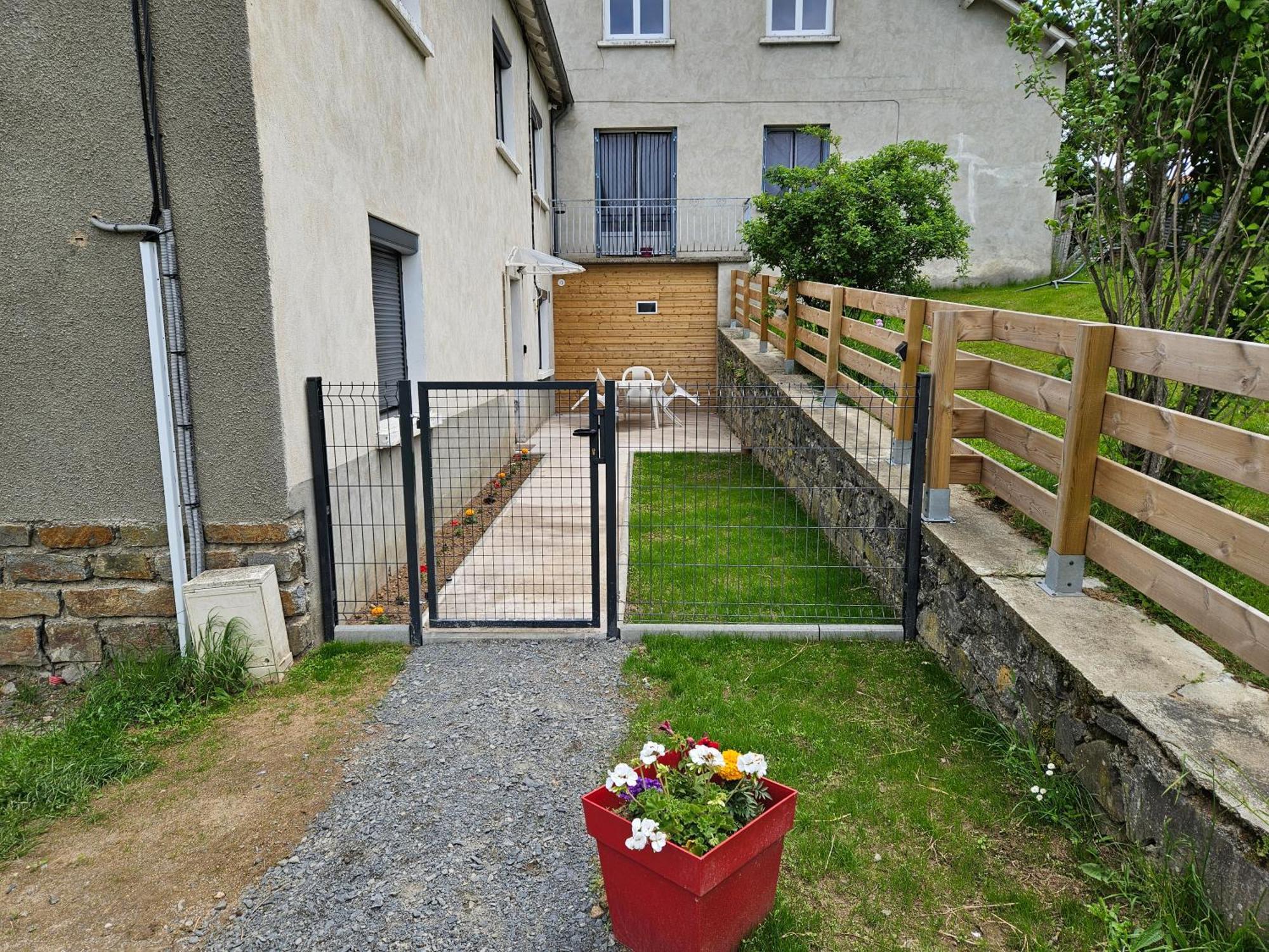 Appartement Le Crozatier Saint-Georges  Exteriör bild
